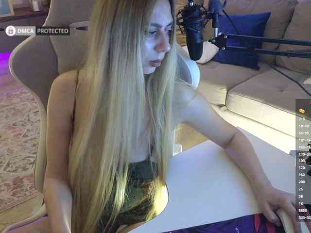 -Light-Fury- Sex Cam Show