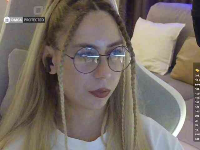 Danil__Kolbasenko webcam