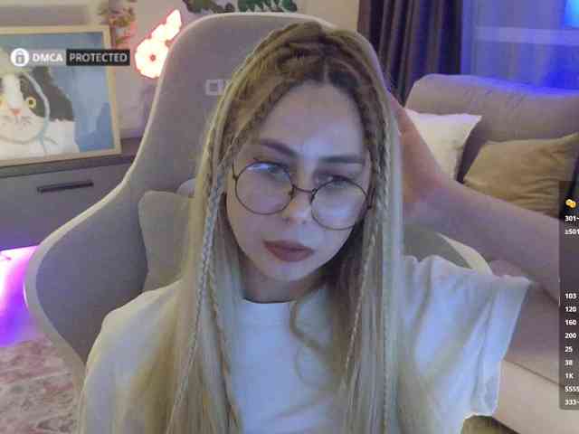 Danil__Kolbasenko webcam
