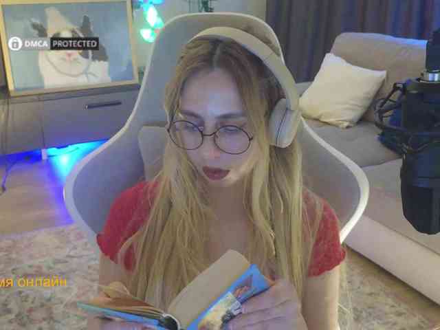 Danil__Kolbasenko webcam