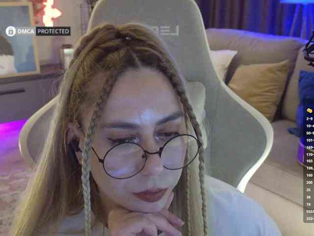 Danil__Kolbasenko webcam