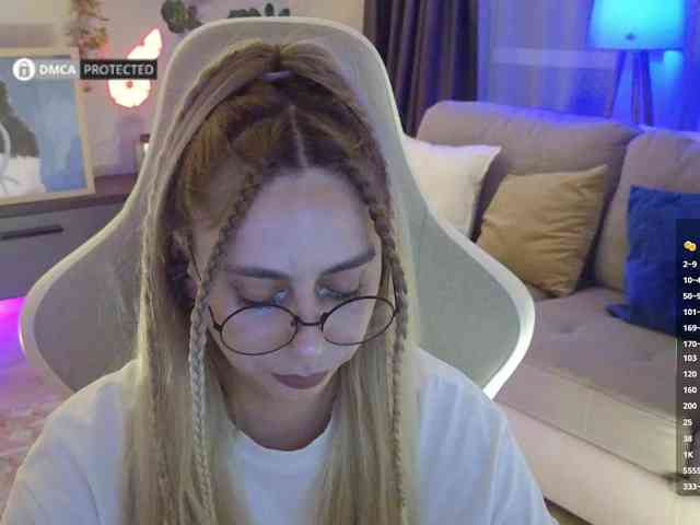 Danil__Kolbasenko webcam