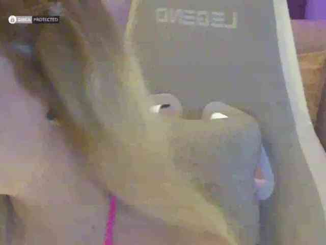 Danil__Kolbasenko webcam