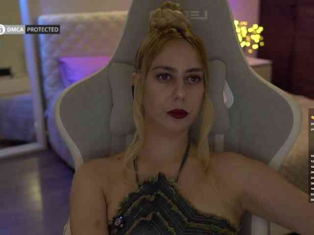 -Light-Fury- Live Webcam on BongaCams