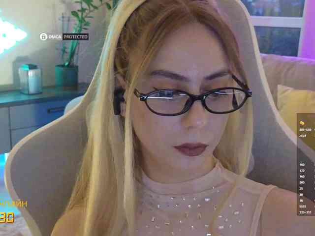 Danil__Kolbasenko webcam
