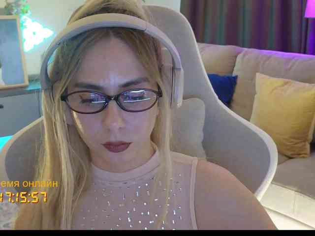 Danil__Kolbasenko webcam