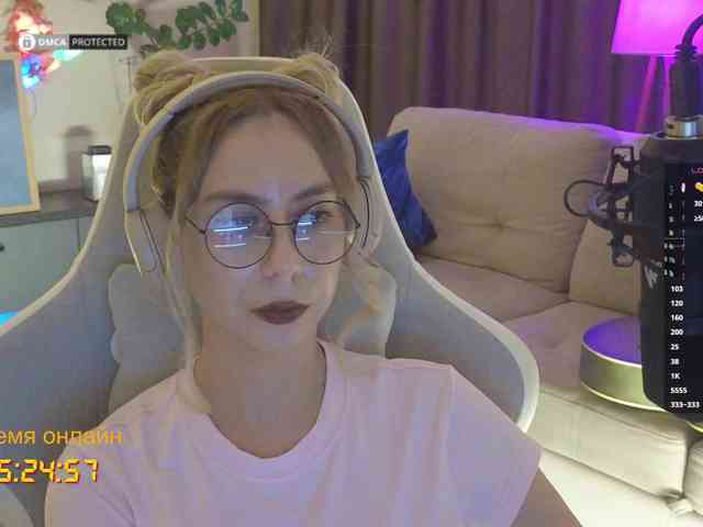 Danil__Kolbasenko webcam