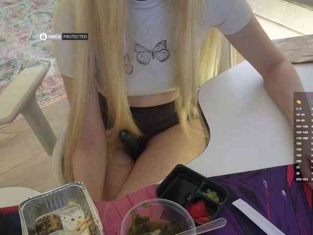 Danil__Kolbasenko webcam