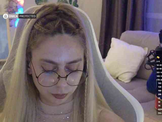 Danil__Kolbasenko webcam
