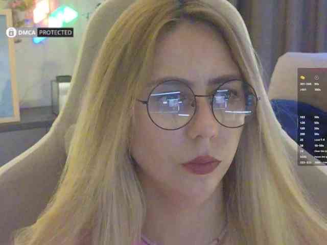 Danil__Kolbasenko webcam