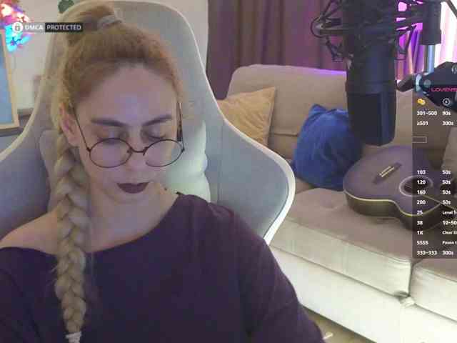 Danil__Kolbasenko webcam