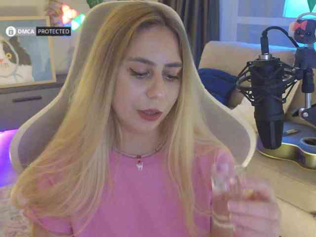 Danil__Kolbasenko webcam