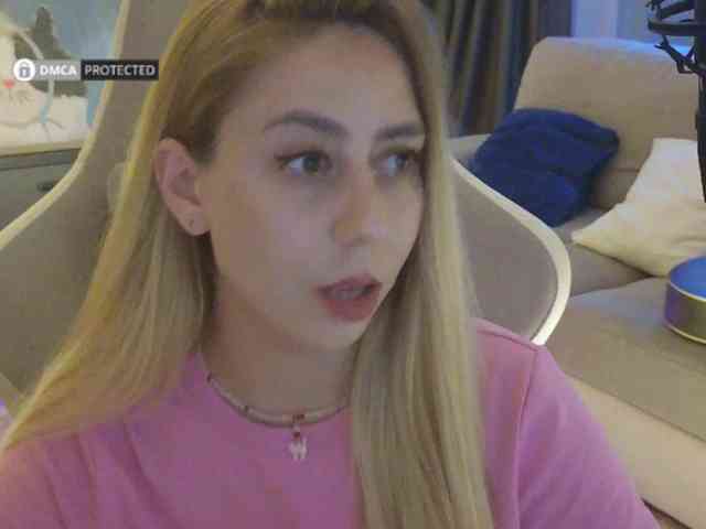 Danil__Kolbasenko webcam