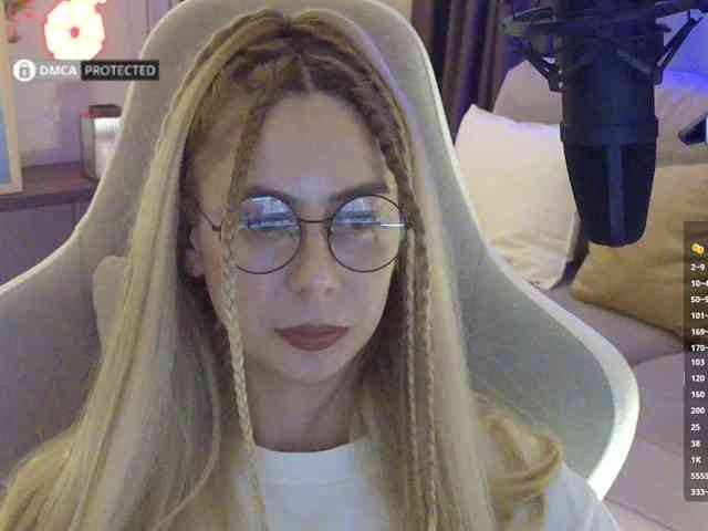 Danil__Kolbasenko webcam