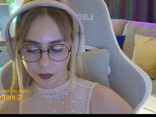 Danil__Kolbasenko webcam