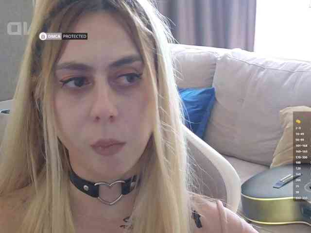 Danil__Kolbasenko webcam