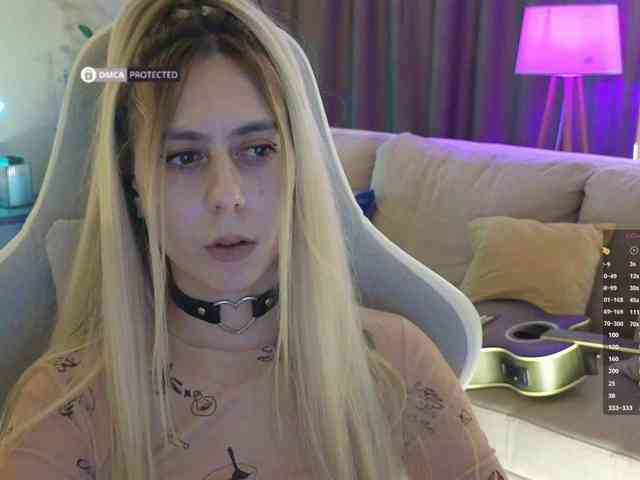 Danil__Kolbasenko webcam