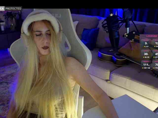 Danil__Kolbasenko webcam