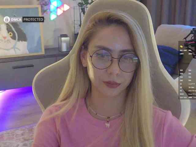 Danil__Kolbasenko webcam