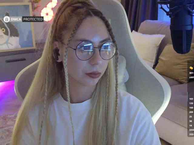 Danil__Kolbasenko webcam