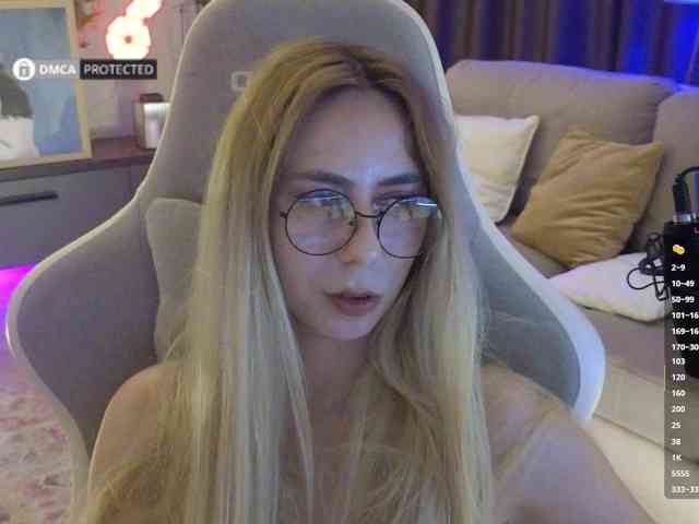 Danil__Kolbasenko webcam