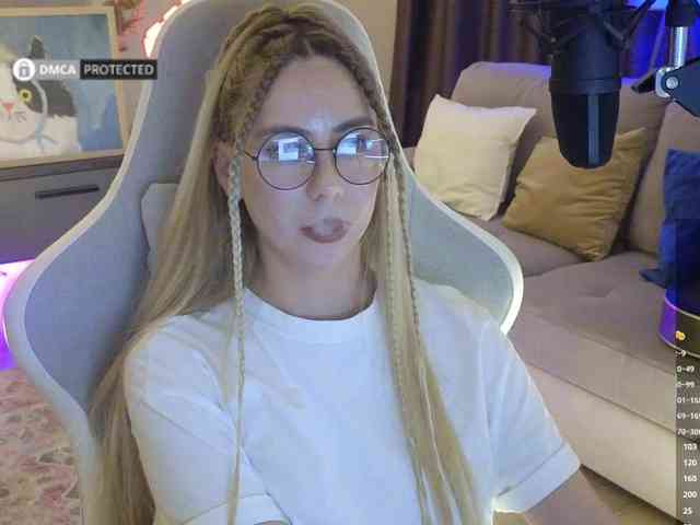 Danil__Kolbasenko webcam