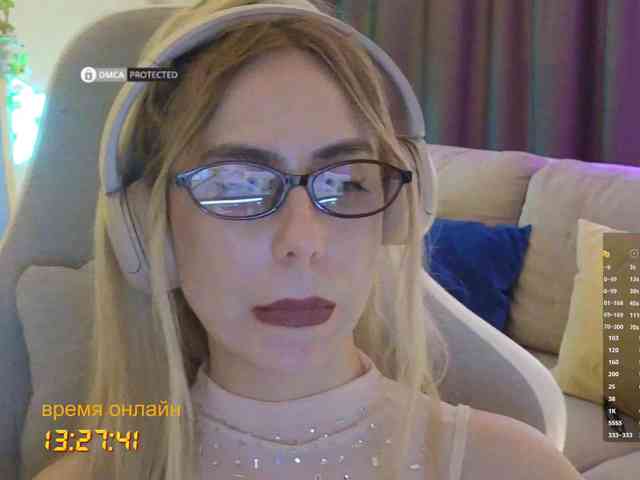 Danil__Kolbasenko webcam