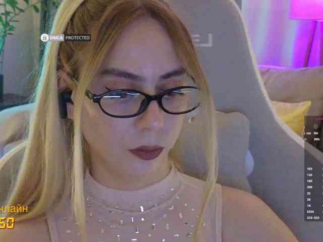 Danil__Kolbasenko webcam