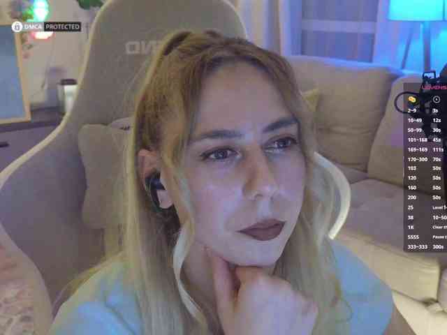-Light-Fury- Sex Cam Show