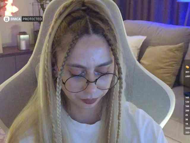 Danil__Kolbasenko webcam