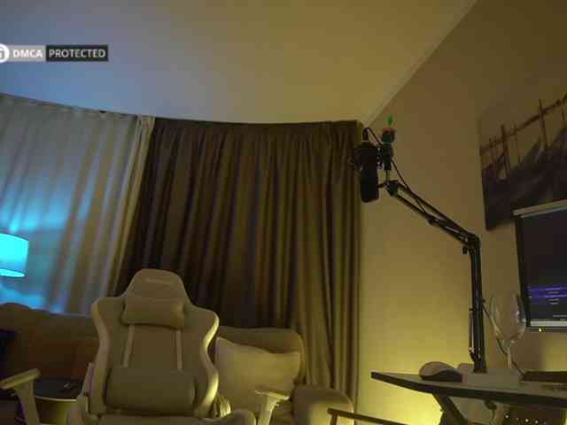 -Light-Fury- Sex Cam Show