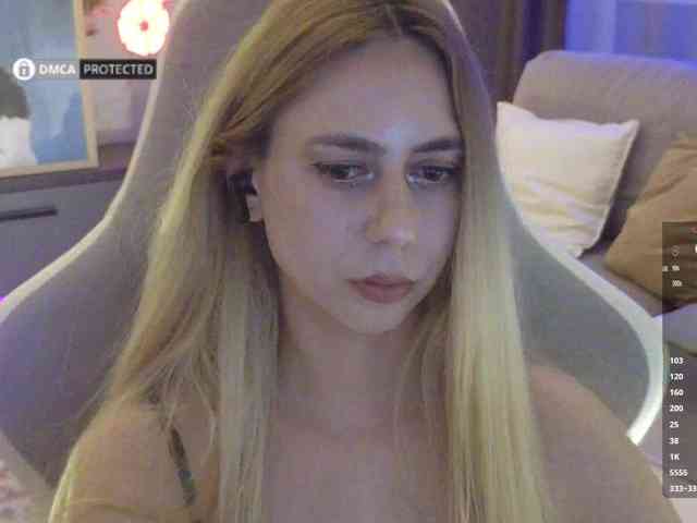 -Light-Fury- Sex Cam Show