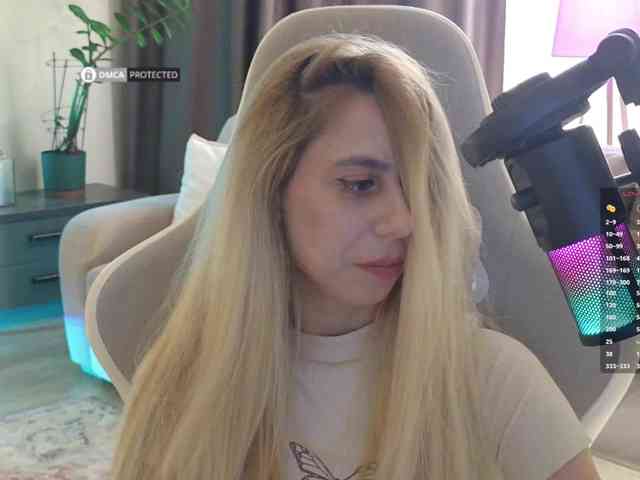 Danil__Kolbasenko webcam