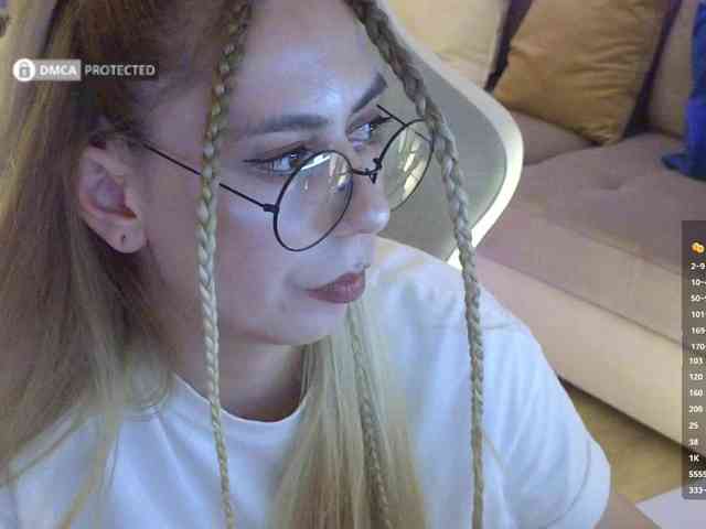 Danil__Kolbasenko webcam