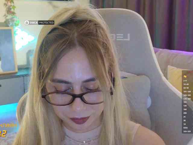 Danil__Kolbasenko webcam