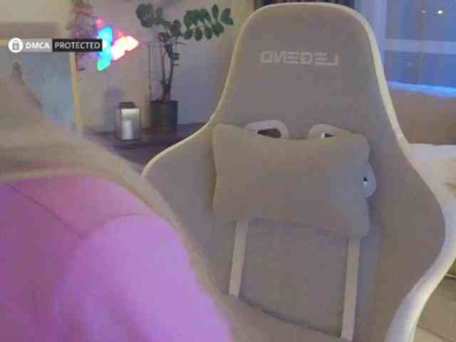 Danil__Kolbasenko webcam