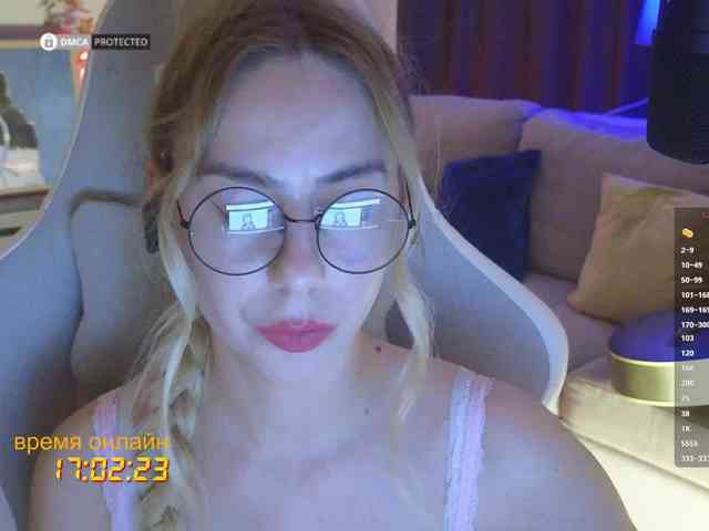 Danil__Kolbasenko webcam