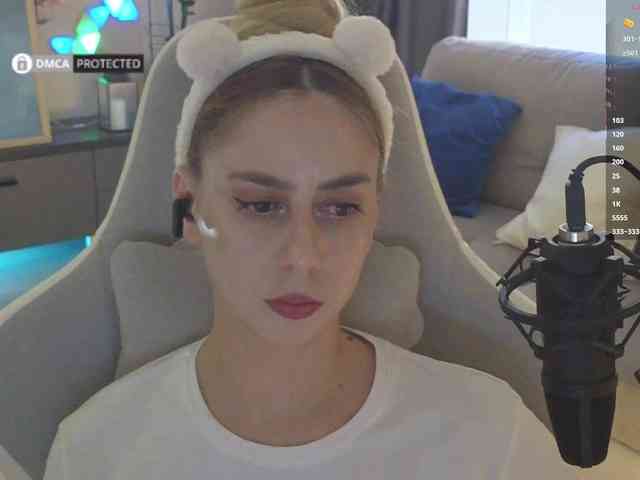 Danil__Kolbasenko webcam