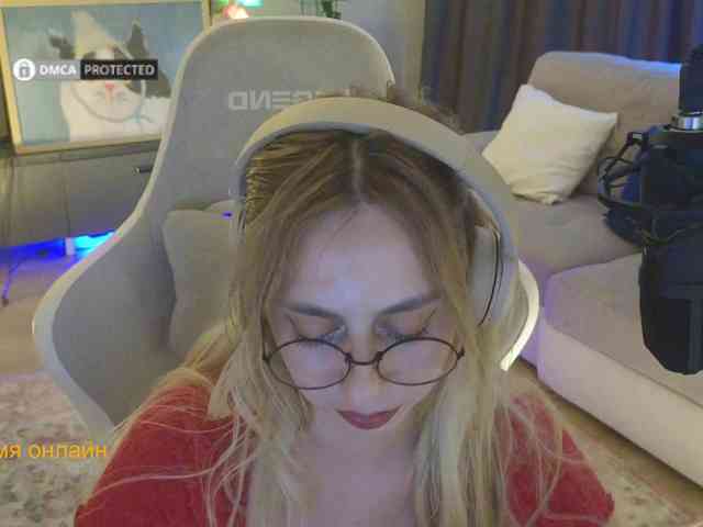 Danil__Kolbasenko webcam