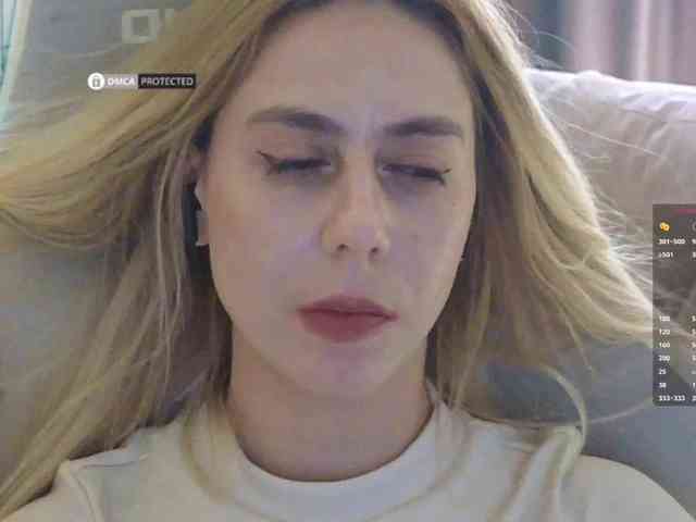 Danil__Kolbasenko webcam