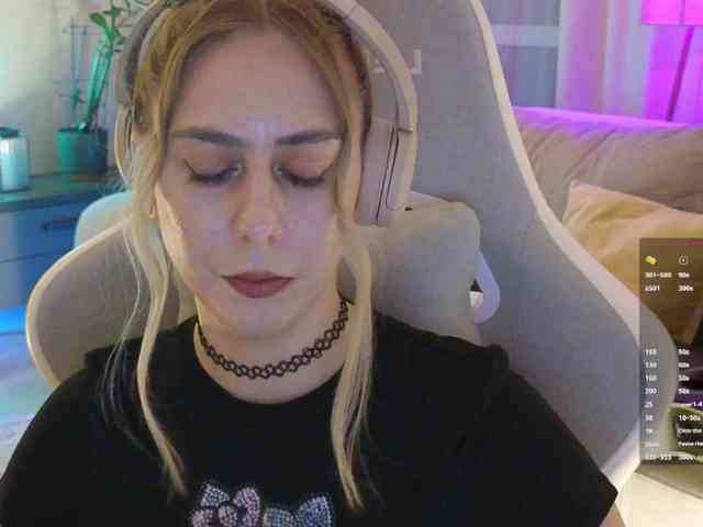 Danil__Kolbasenko webcam