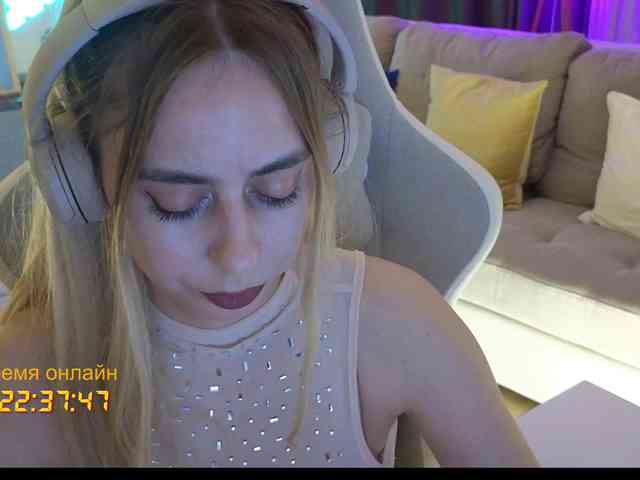 Danil__Kolbasenko webcam