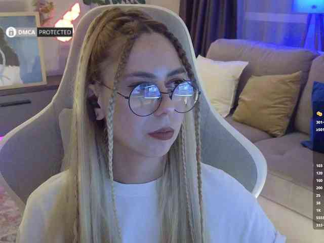 Danil__Kolbasenko webcam