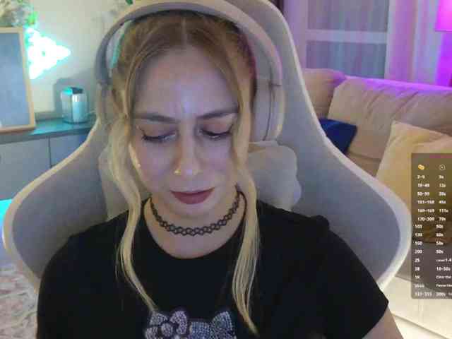 Danil__Kolbasenko webcam