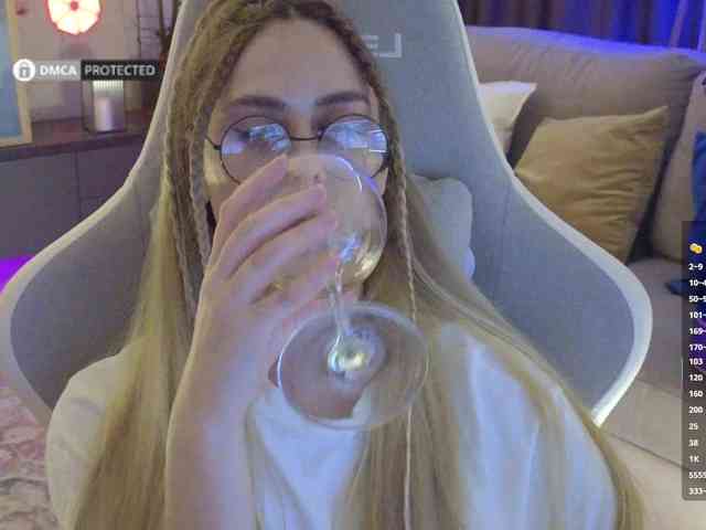 Danil__Kolbasenko webcam