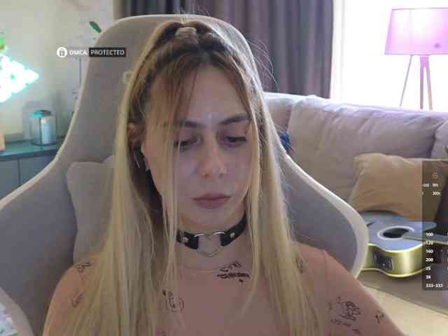 Danil__Kolbasenko webcam