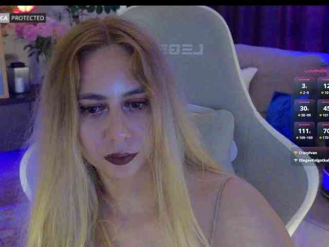 -Light-Fury- Live Webcam on BongaCams