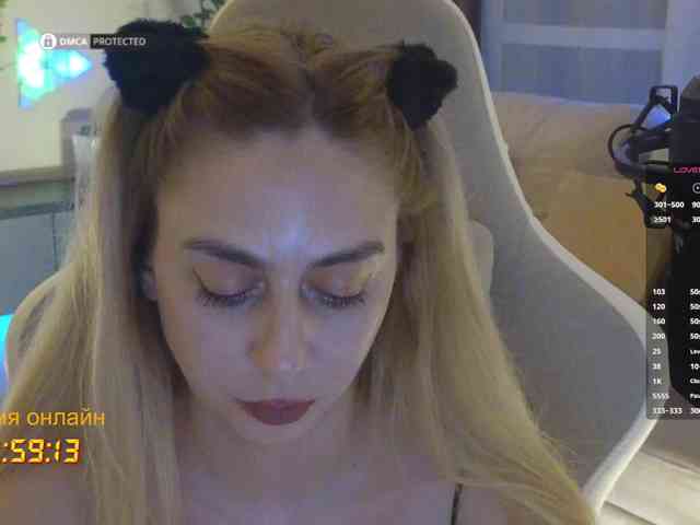-Light-Fury- Live Webcam on BongaCams