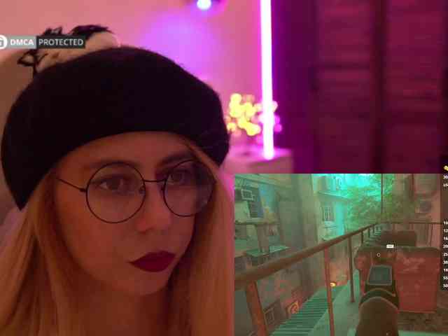 Модель: capuchina_v_taverne