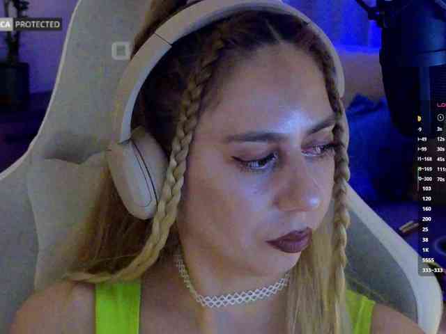 Danil__Kolbasenko webcam